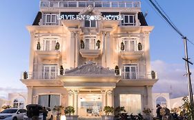 La Vie En Rose Villa